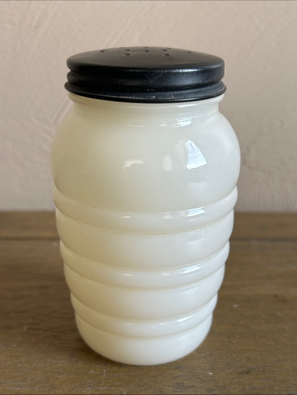 Vintage Fire King Bee Hive Milk Glass Black Lid Ivory Color Salt/Pepper Shaker.